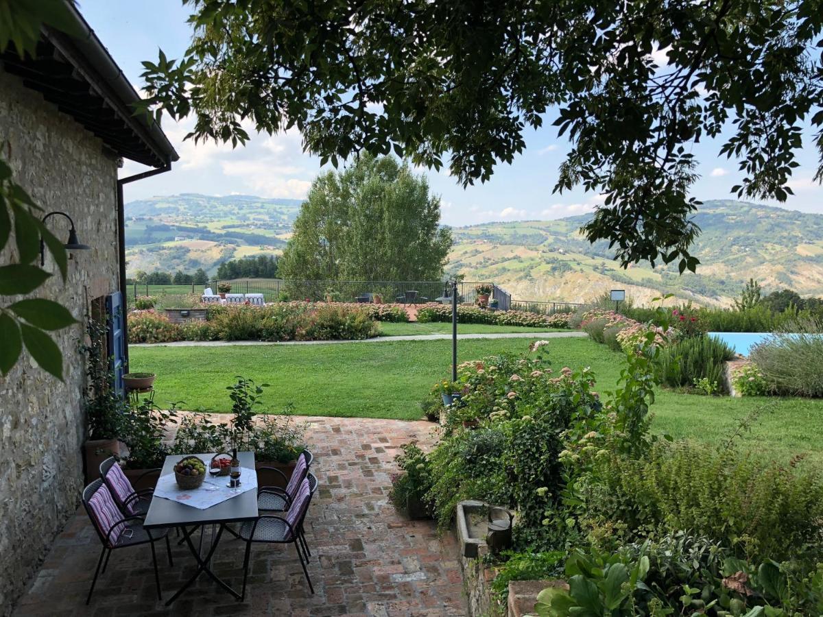 Agriturismo Podere Prasiano Marano sul Panaro Luaran gambar